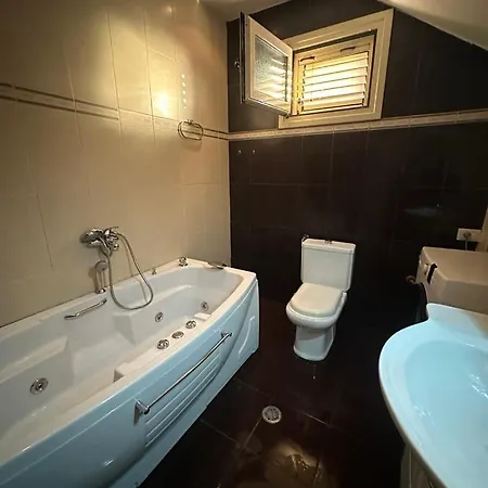 Apartment Liqeni Belsh